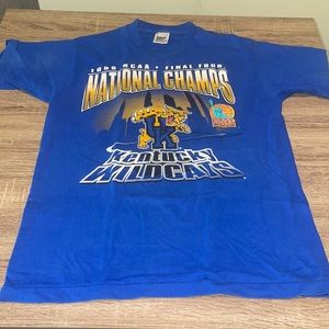 Kentucky Basketball Championship Shirt (Vintage)